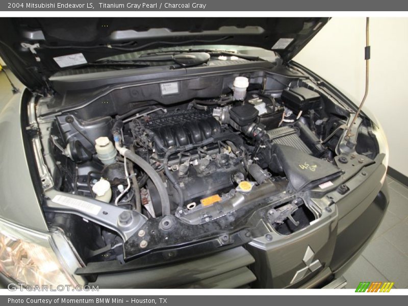 Titanium Gray Pearl / Charcoal Gray 2004 Mitsubishi Endeavor LS