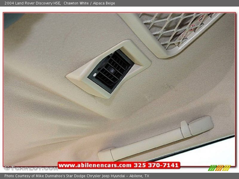 Chawton White / Alpaca Beige 2004 Land Rover Discovery HSE