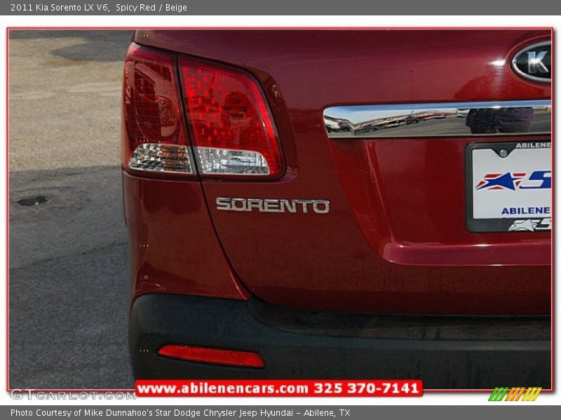 Spicy Red / Beige 2011 Kia Sorento LX V6