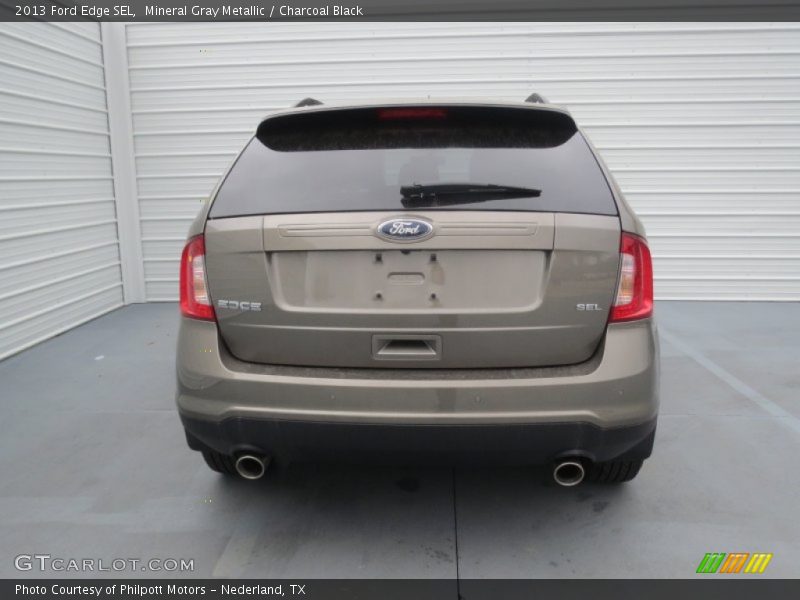 Mineral Gray Metallic / Charcoal Black 2013 Ford Edge SEL