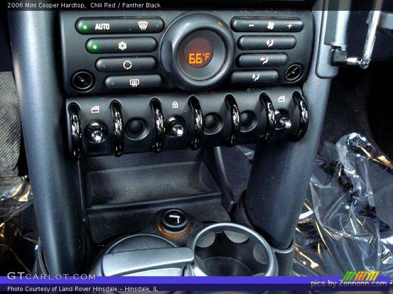 Chili Red / Panther Black 2006 Mini Cooper Hardtop