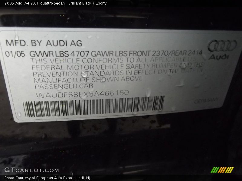 Brilliant Black / Ebony 2005 Audi A4 2.0T quattro Sedan