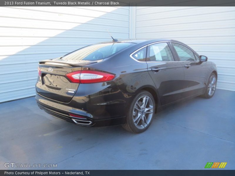 Tuxedo Black Metallic / Charcoal Black 2013 Ford Fusion Titanium