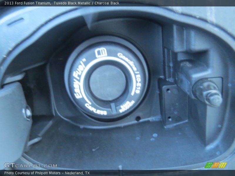 Tuxedo Black Metallic / Charcoal Black 2013 Ford Fusion Titanium