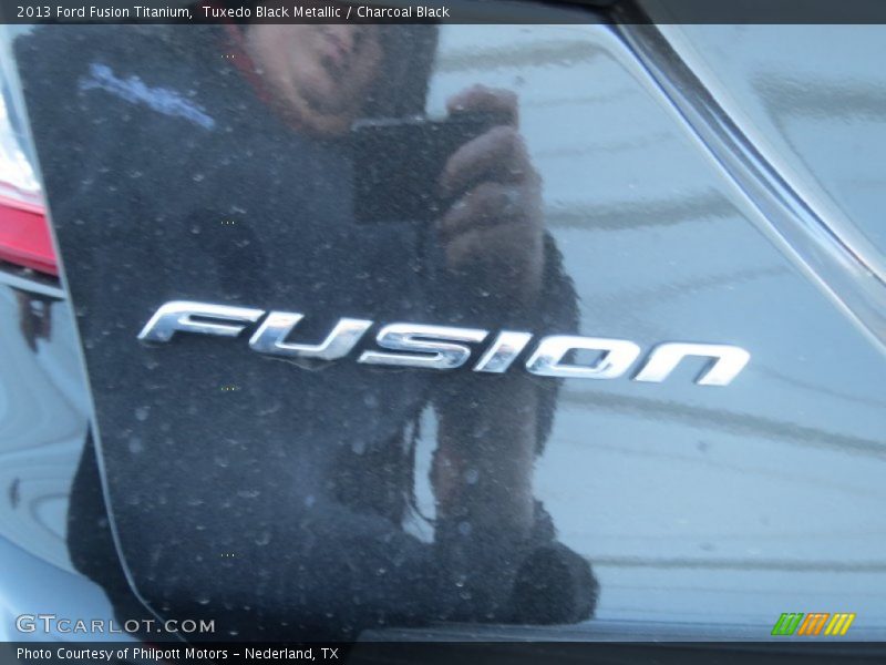 Tuxedo Black Metallic / Charcoal Black 2013 Ford Fusion Titanium