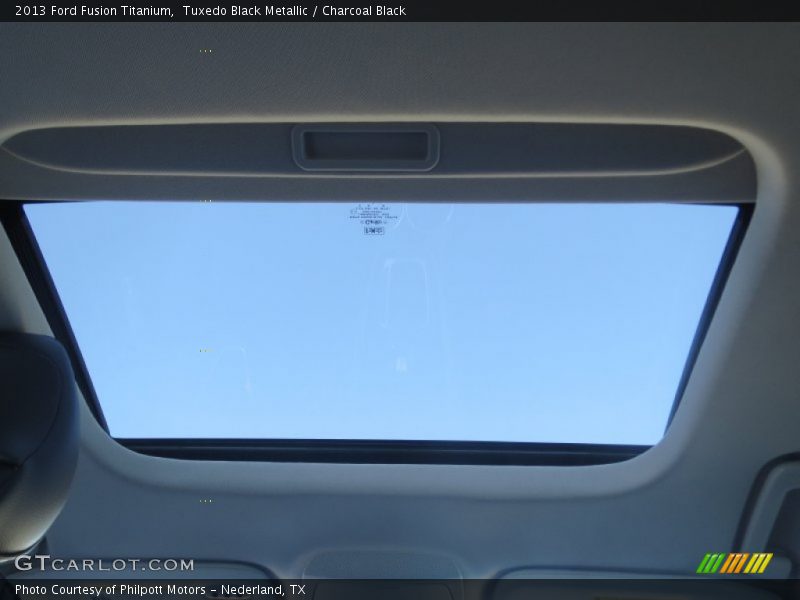 Tuxedo Black Metallic / Charcoal Black 2013 Ford Fusion Titanium