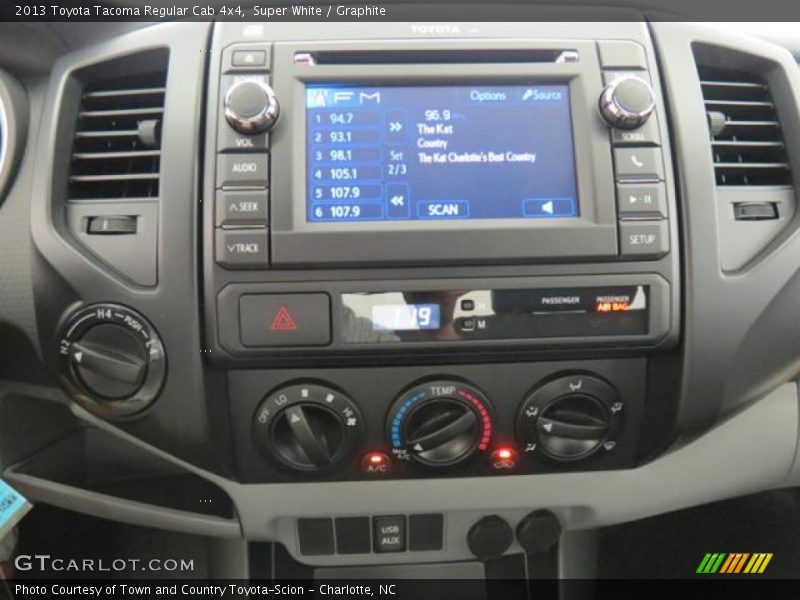 Super White / Graphite 2013 Toyota Tacoma Regular Cab 4x4