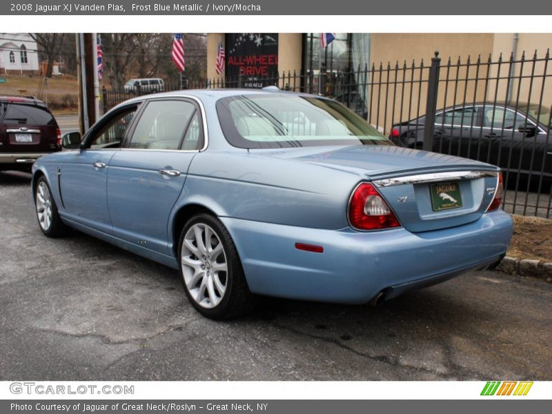 Frost Blue Metallic / Ivory/Mocha 2008 Jaguar XJ Vanden Plas