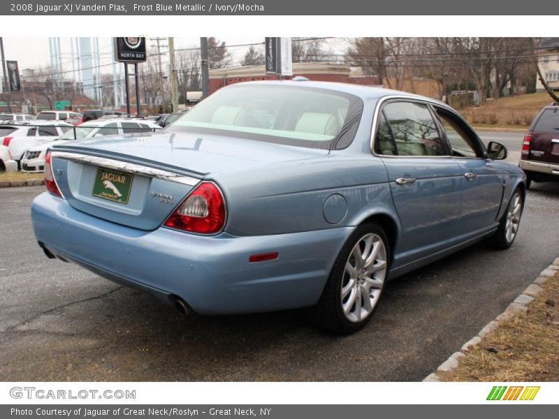 Frost Blue Metallic / Ivory/Mocha 2008 Jaguar XJ Vanden Plas