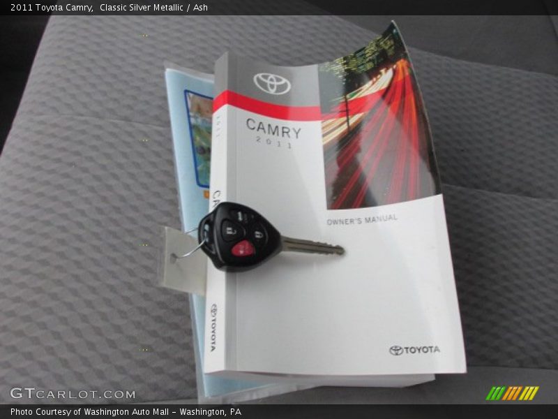 Classic Silver Metallic / Ash 2011 Toyota Camry