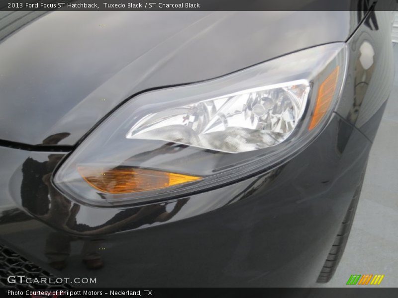Tuxedo Black / ST Charcoal Black 2013 Ford Focus ST Hatchback