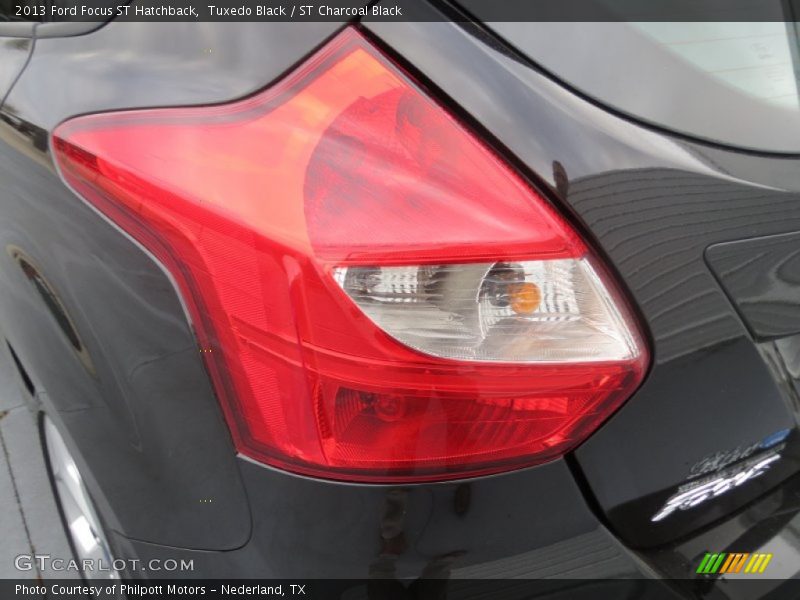 Tuxedo Black / ST Charcoal Black 2013 Ford Focus ST Hatchback