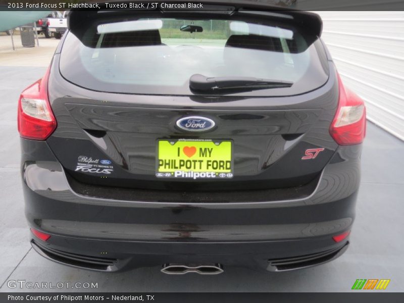 Tuxedo Black / ST Charcoal Black 2013 Ford Focus ST Hatchback