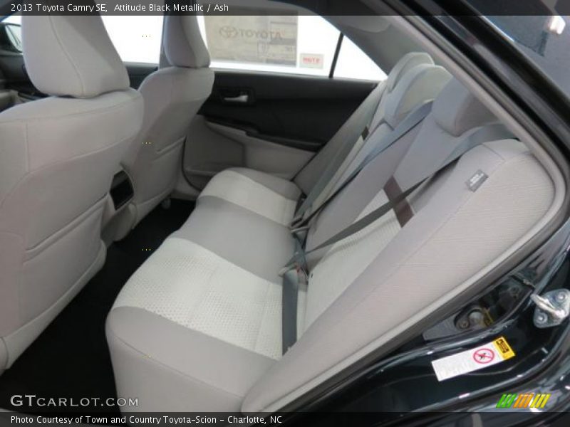 Attitude Black Metallic / Ash 2013 Toyota Camry SE
