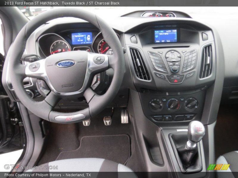 Tuxedo Black / ST Charcoal Black 2013 Ford Focus ST Hatchback