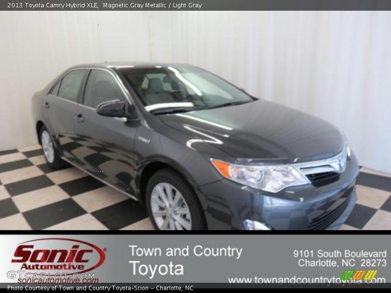Magnetic Gray Metallic / Light Gray 2013 Toyota Camry Hybrid XLE