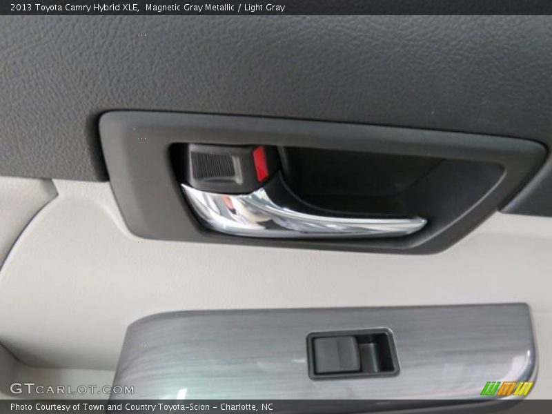 Magnetic Gray Metallic / Light Gray 2013 Toyota Camry Hybrid XLE