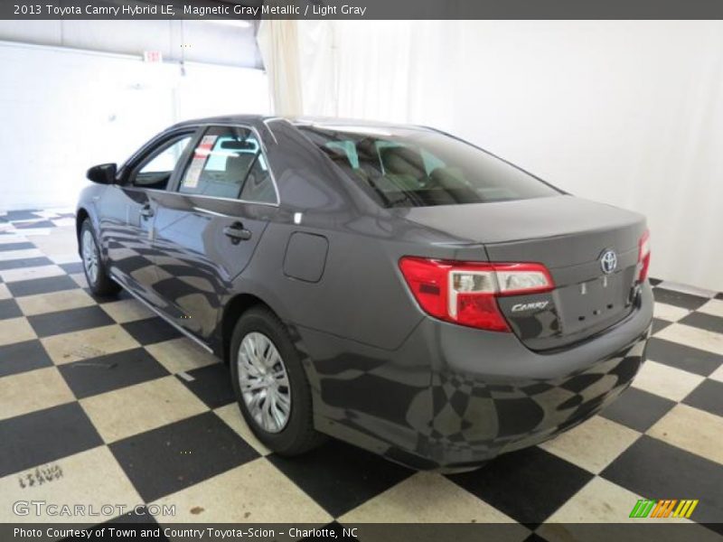 Magnetic Gray Metallic / Light Gray 2013 Toyota Camry Hybrid LE