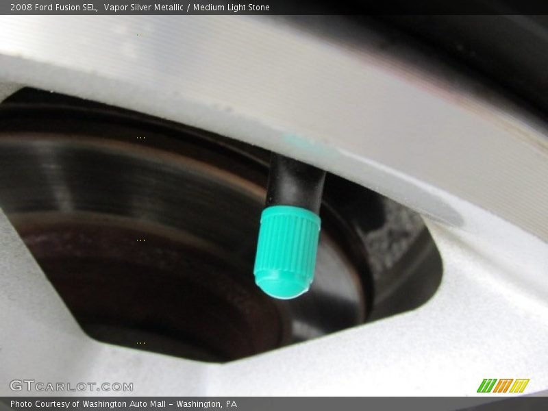 Vapor Silver Metallic / Medium Light Stone 2008 Ford Fusion SEL
