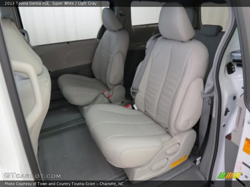 Super White / Light Gray 2013 Toyota Sienna XLE