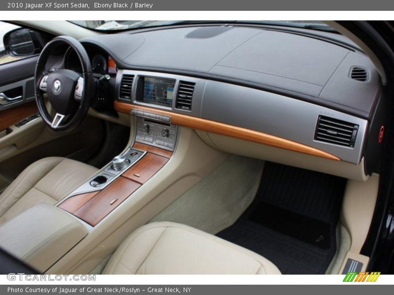 Ebony Black / Barley 2010 Jaguar XF Sport Sedan
