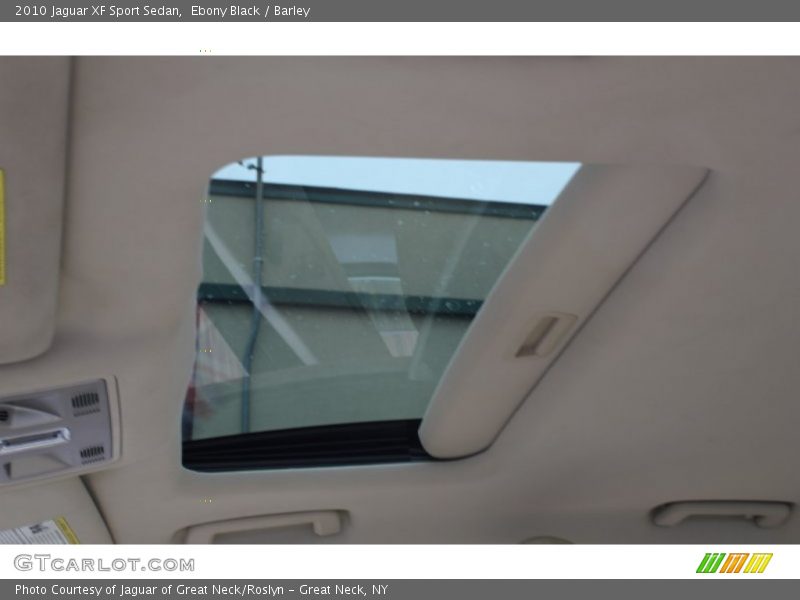 Ebony Black / Barley 2010 Jaguar XF Sport Sedan