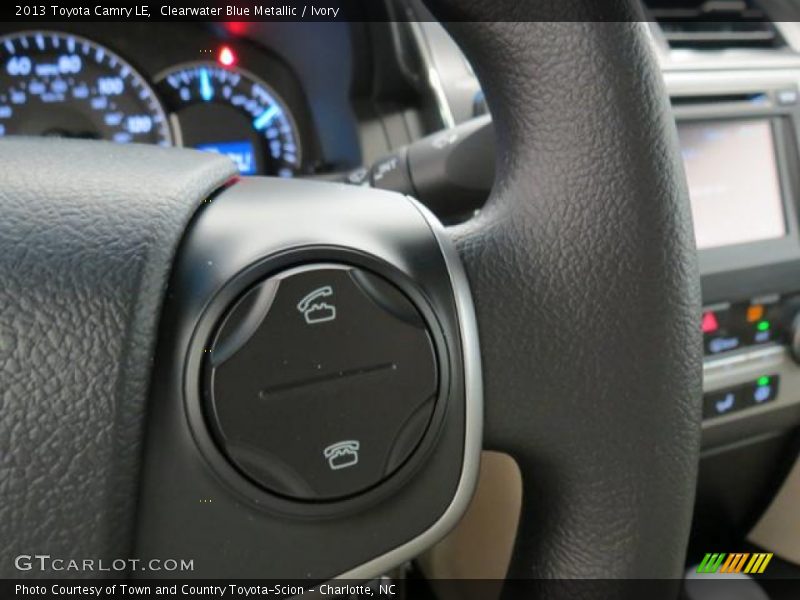 Controls of 2013 Camry LE