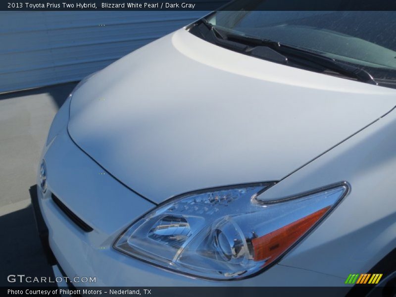 Blizzard White Pearl / Dark Gray 2013 Toyota Prius Two Hybrid