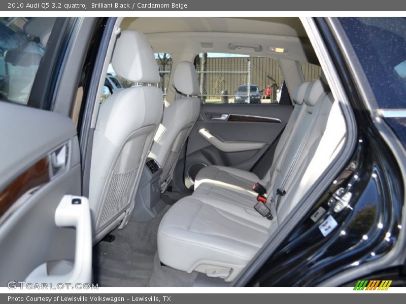 Brilliant Black / Cardamom Beige 2010 Audi Q5 3.2 quattro
