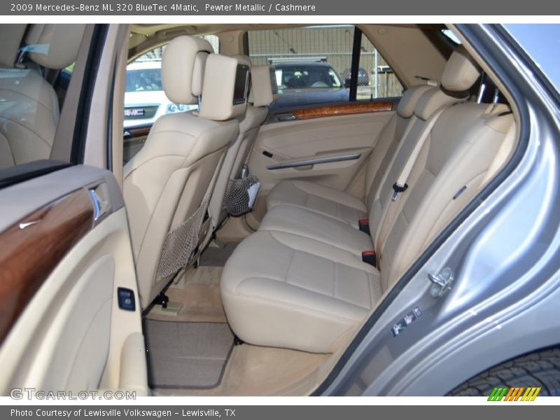 Pewter Metallic / Cashmere 2009 Mercedes-Benz ML 320 BlueTec 4Matic