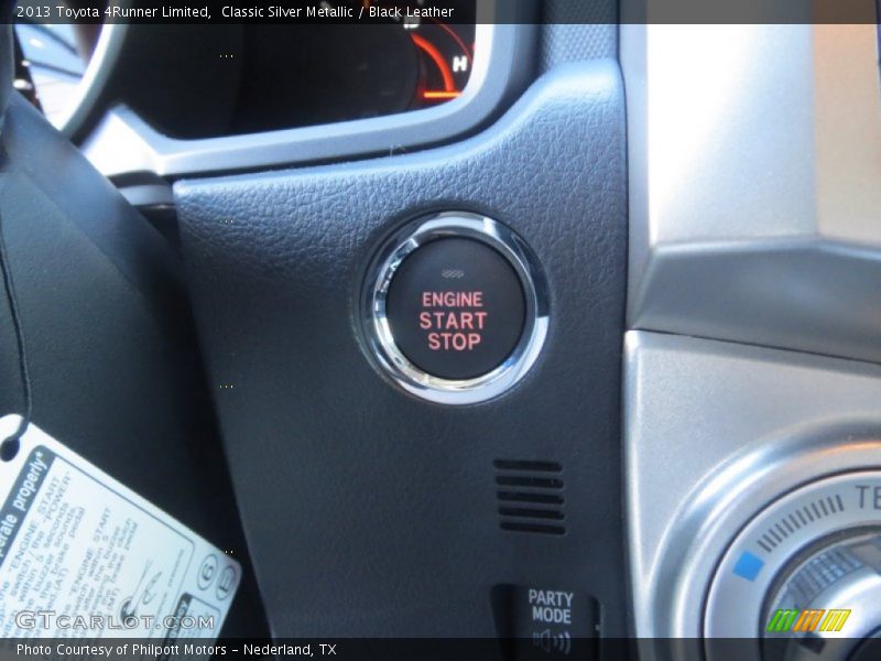 Classic Silver Metallic / Black Leather 2013 Toyota 4Runner Limited