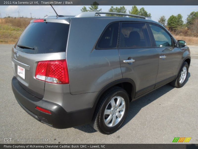 Titanium Silver / Black 2011 Kia Sorento LX V6