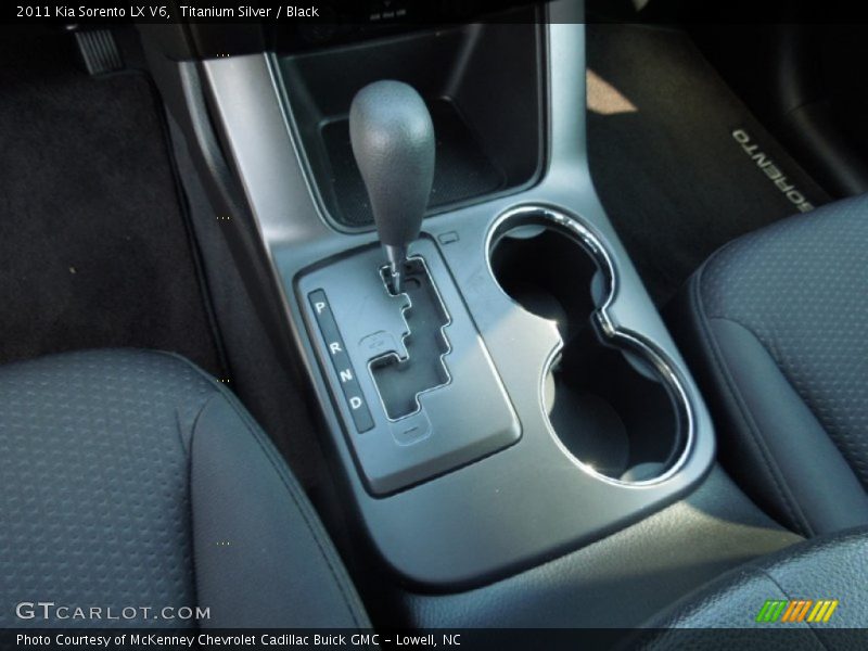 Titanium Silver / Black 2011 Kia Sorento LX V6