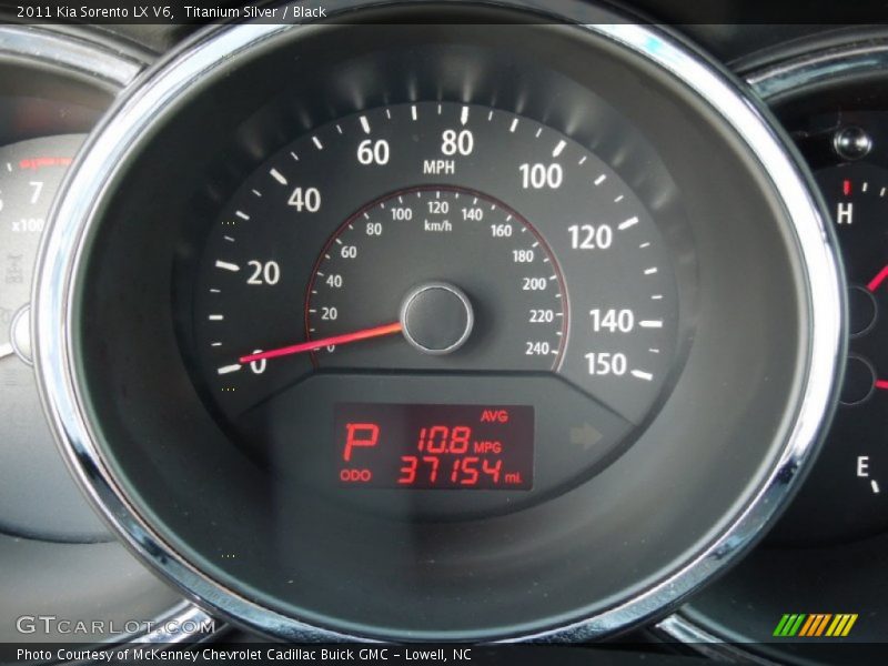 Titanium Silver / Black 2011 Kia Sorento LX V6