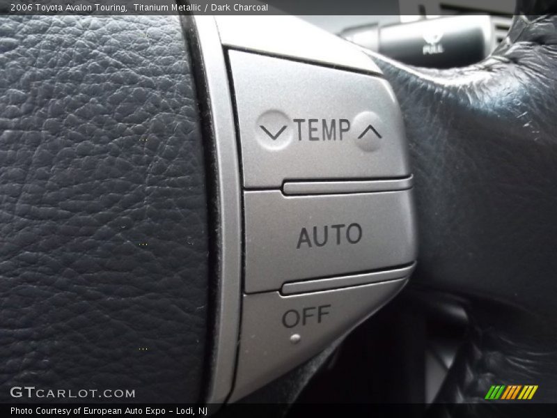 Titanium Metallic / Dark Charcoal 2006 Toyota Avalon Touring