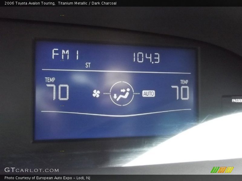 Titanium Metallic / Dark Charcoal 2006 Toyota Avalon Touring