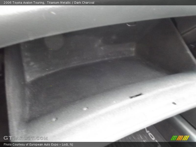 Titanium Metallic / Dark Charcoal 2006 Toyota Avalon Touring