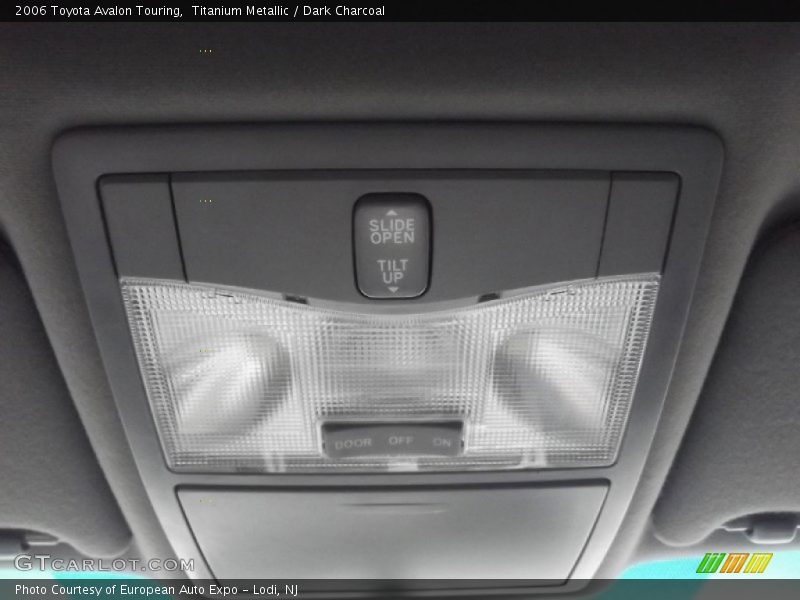 Titanium Metallic / Dark Charcoal 2006 Toyota Avalon Touring