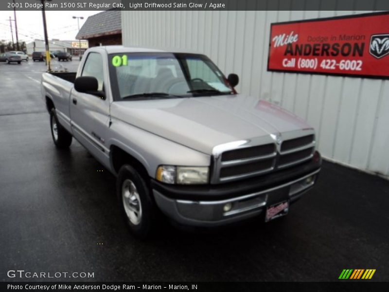 Light Driftwood Satin Glow / Agate 2001 Dodge Ram 1500 SLT Regular Cab