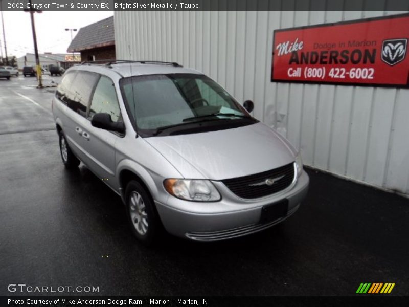 Bright Silver Metallic / Taupe 2002 Chrysler Town & Country EX