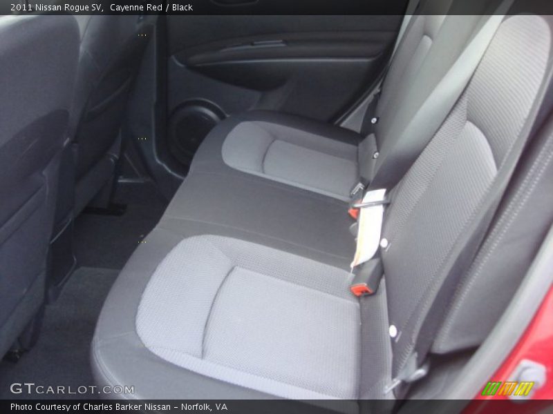 Cayenne Red / Black 2011 Nissan Rogue SV