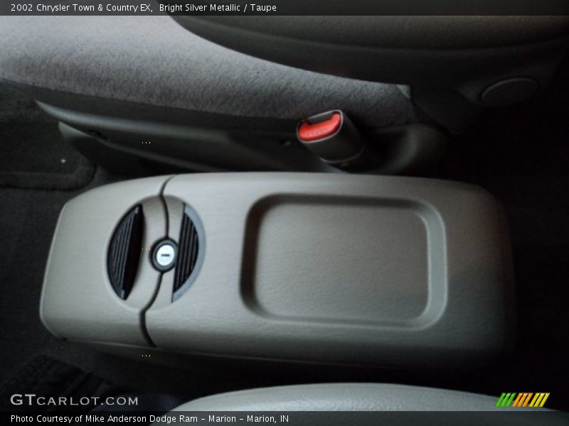 Bright Silver Metallic / Taupe 2002 Chrysler Town & Country EX