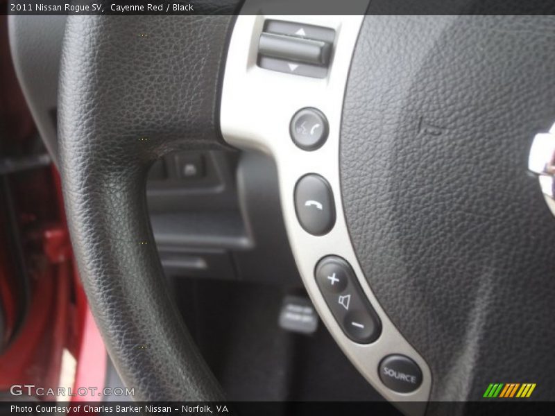 Cayenne Red / Black 2011 Nissan Rogue SV