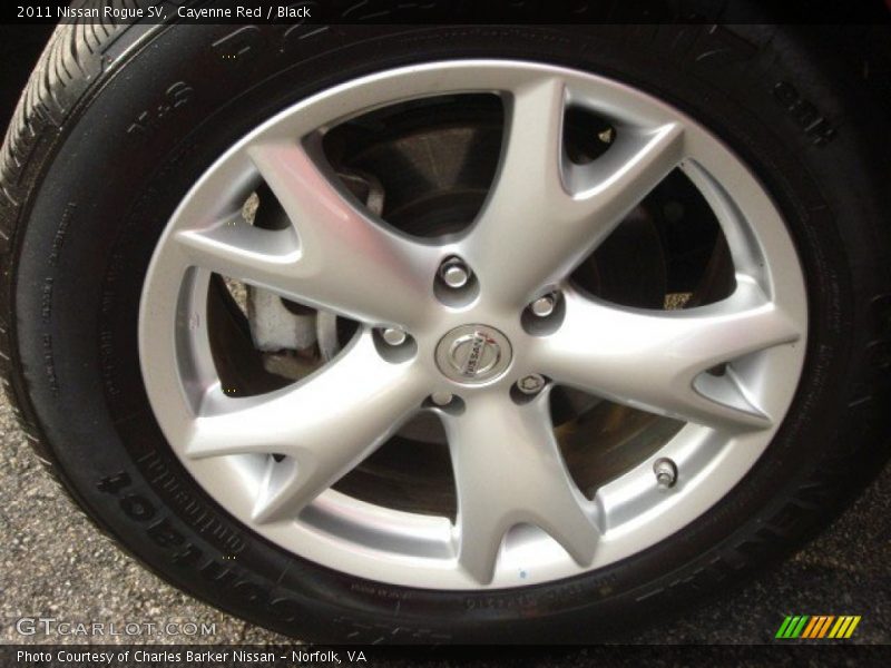 Cayenne Red / Black 2011 Nissan Rogue SV