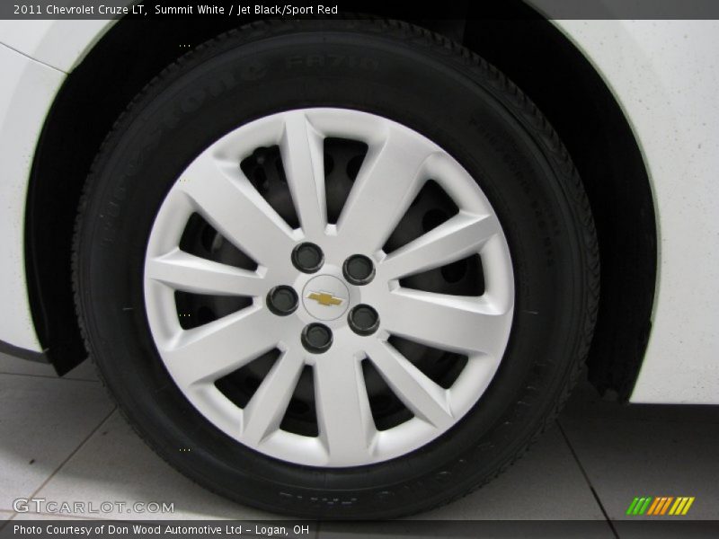 Summit White / Jet Black/Sport Red 2011 Chevrolet Cruze LT
