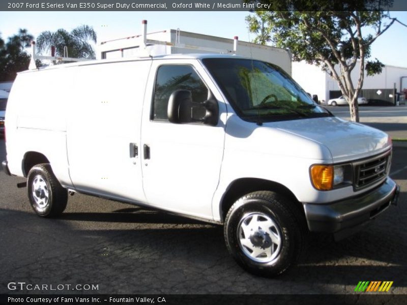Oxford White / Medium Flint Grey 2007 Ford E Series Van E350 Super Duty Commercial