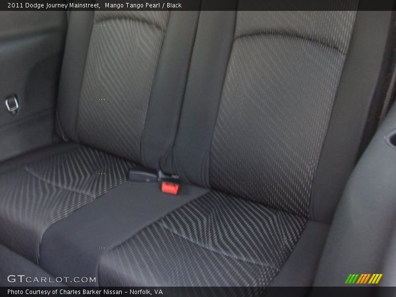 Mango Tango Pearl / Black 2011 Dodge Journey Mainstreet