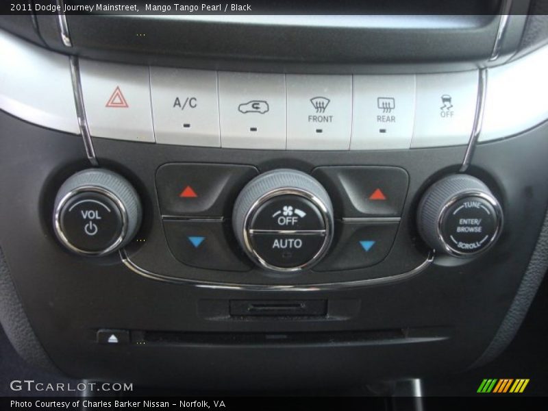 Controls of 2011 Journey Mainstreet