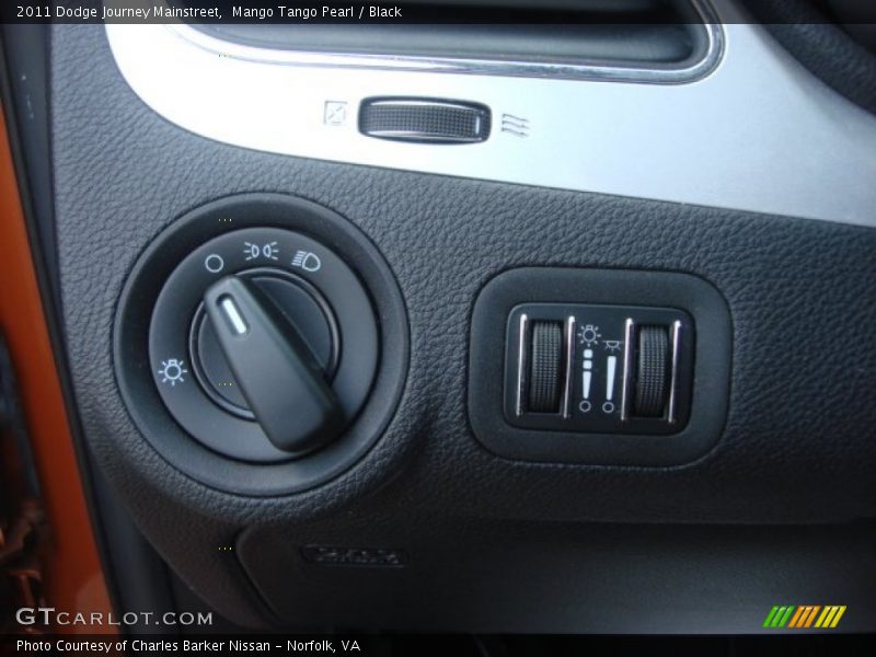 Controls of 2011 Journey Mainstreet