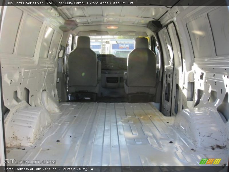 Oxford White / Medium Flint 2009 Ford E Series Van E250 Super Duty Cargo